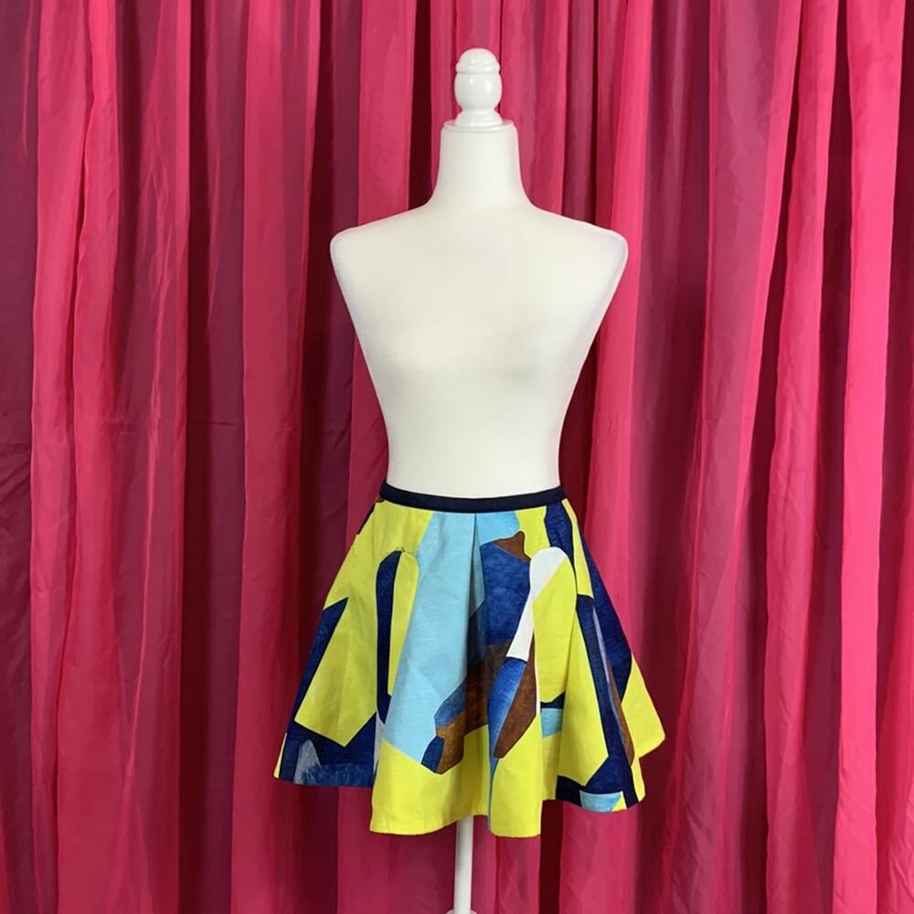 One More abstract patterned Fit and Flare skirt, size small